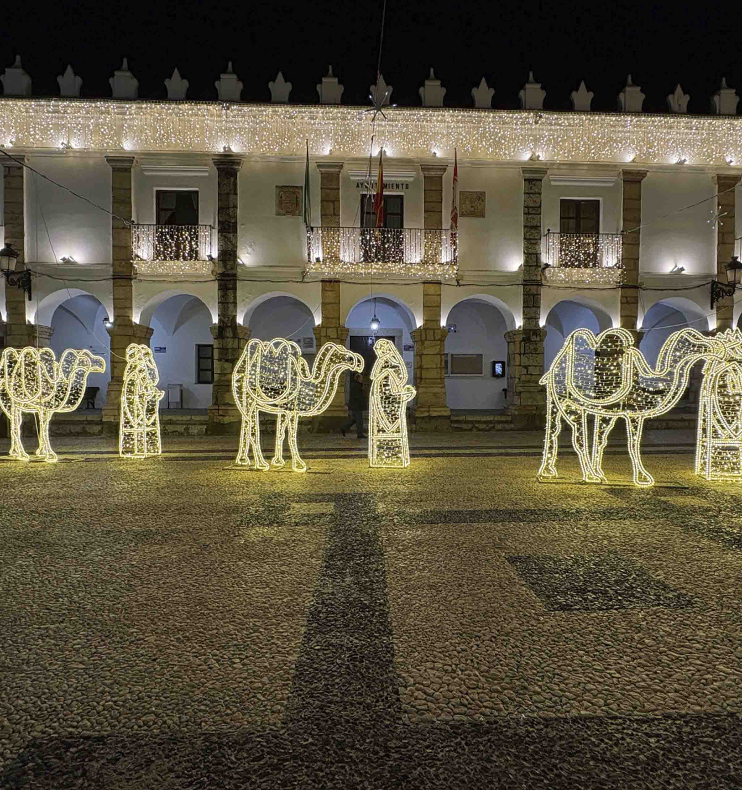 Iluminación navideña para Fuente del Maestre